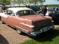 Pontiac Coupe Star Chief Hard-top, 1956 (photo prise a Amberieux, 08-2012) (3)
